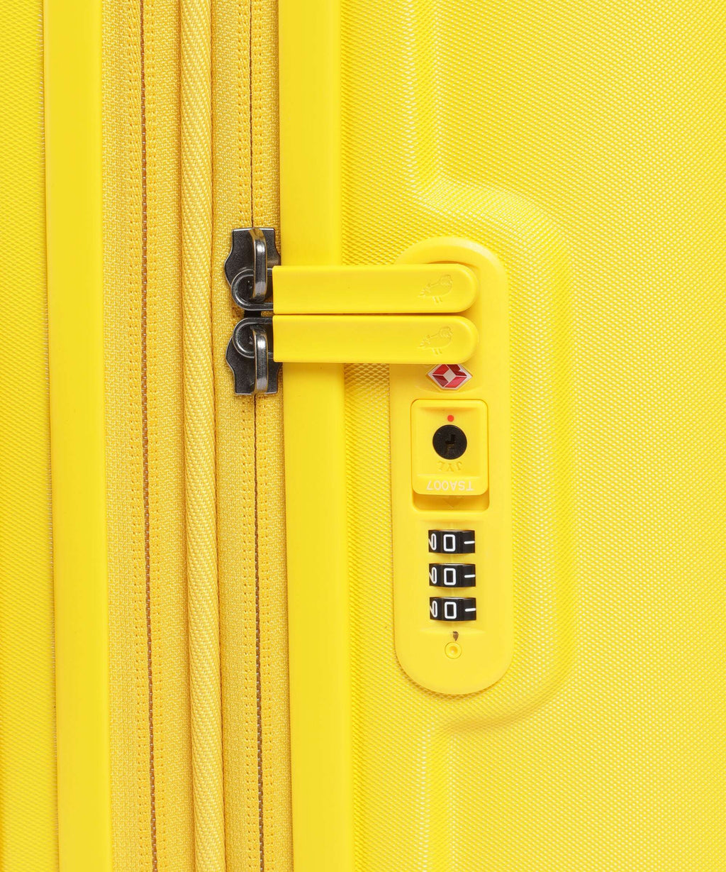 Mandarina Duck Logoduck+ Spinner (4 wheels) yellow