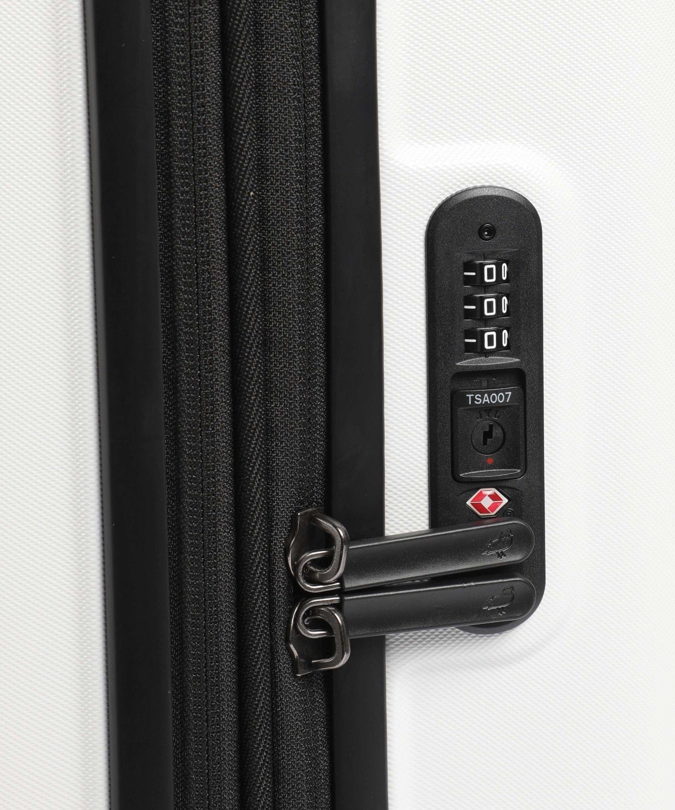 Mandarina Duck Logoduck+ Spinner (4 wheels) blanc