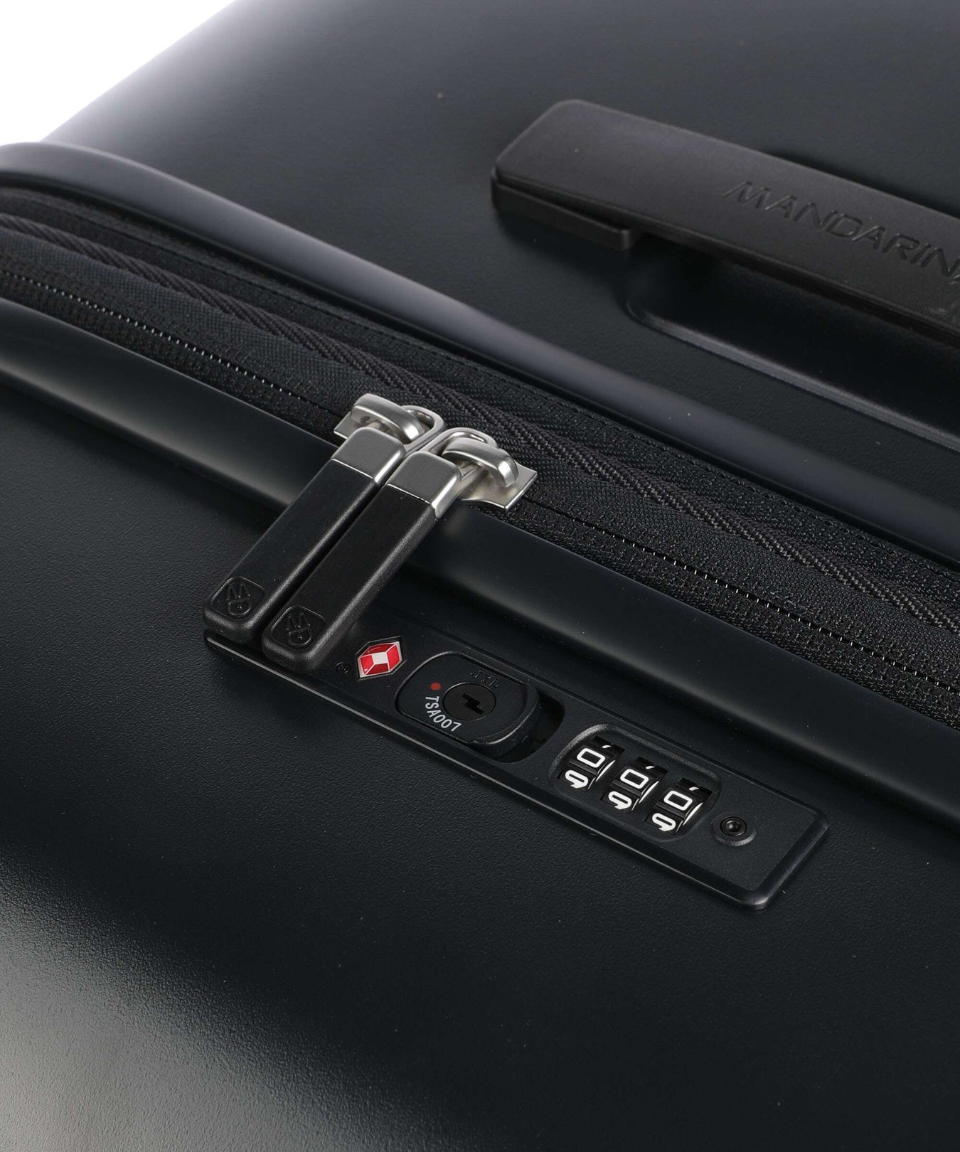 Mandarina Duck Sky Duck Spinner (4 wheels) black