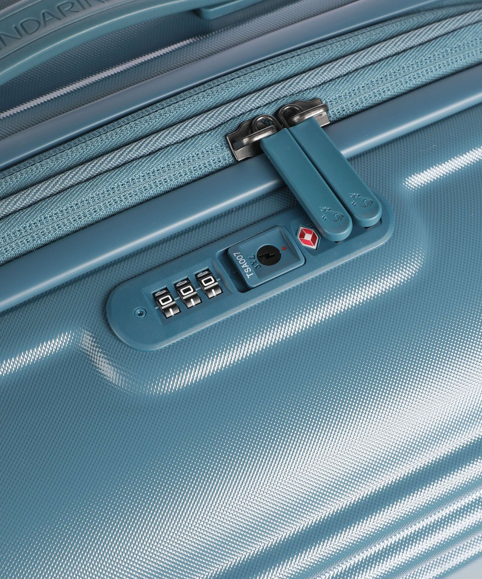 Mandarina Duck Logoduck+ Spinner (4 wheels) tailor blue