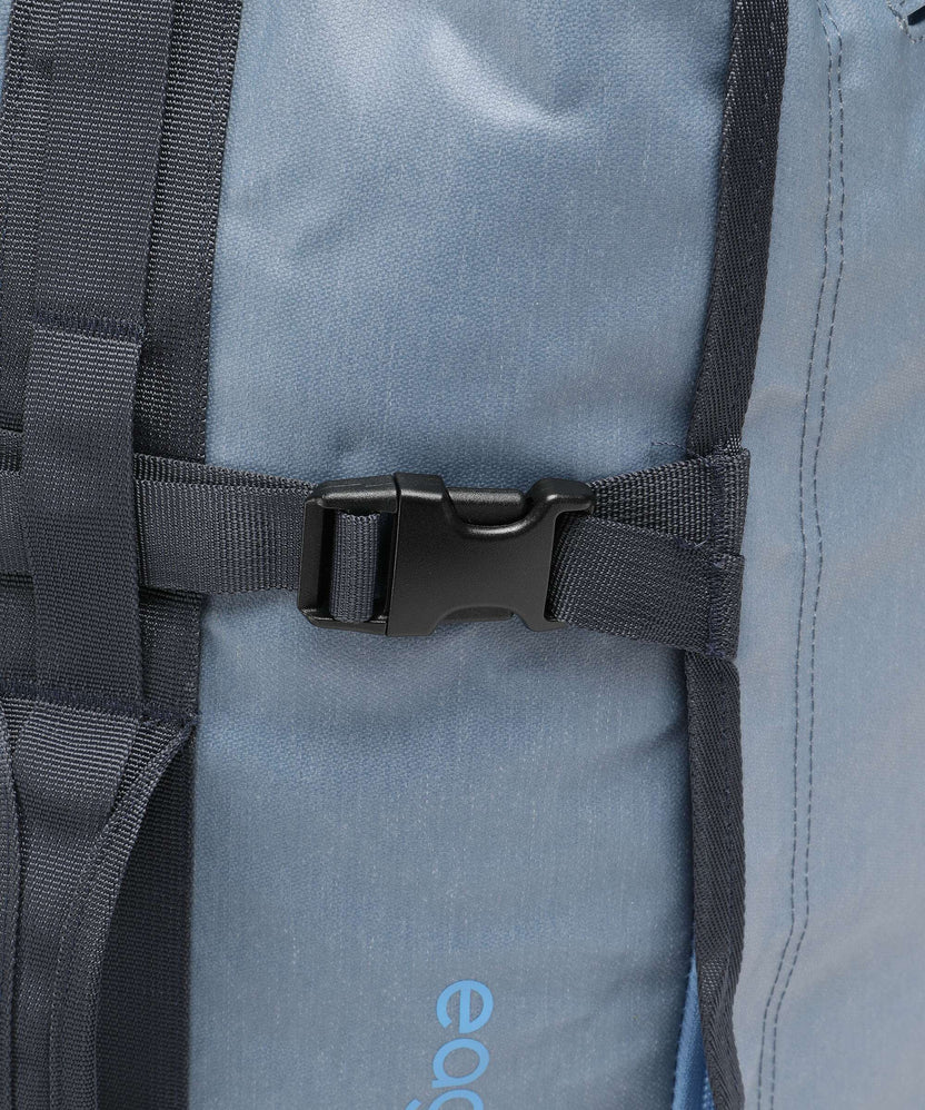 Eagle Creek Cargo Hauler 110 Backpack with wheels glacier blue