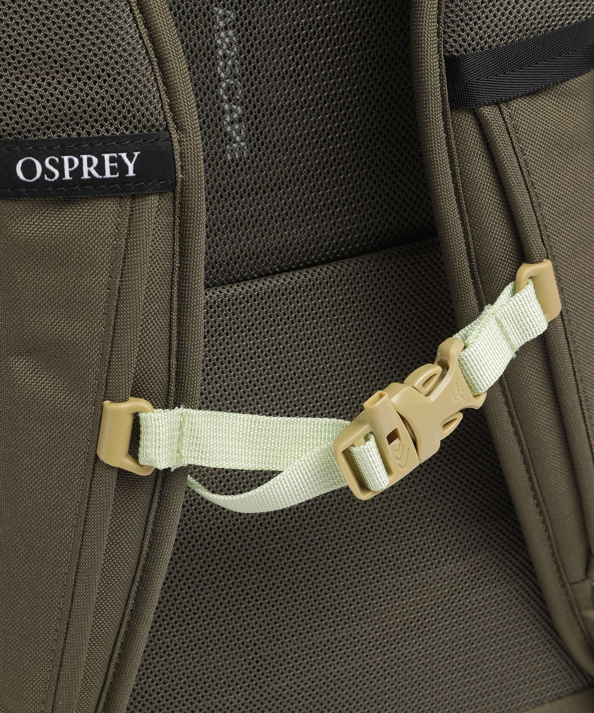 Osprey Daylite 35 Travel backpack gravel tan multi