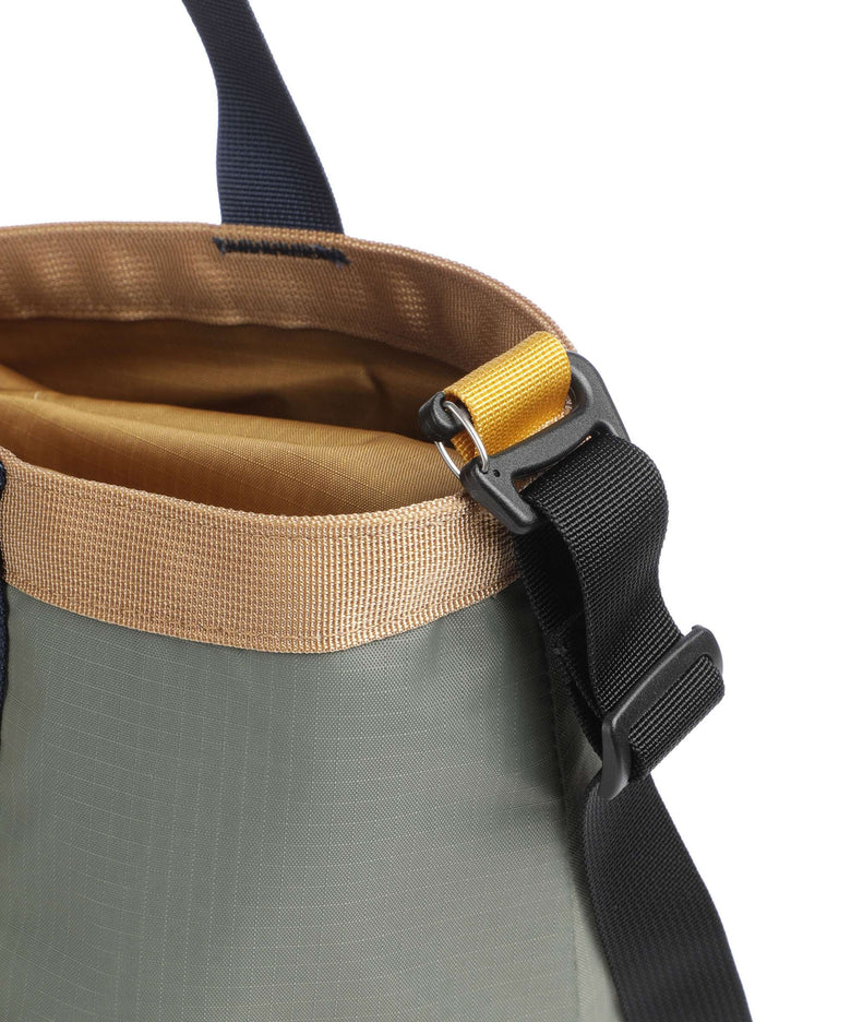 Topo Designs Mountain Utility Hobo bag bone white/beetle