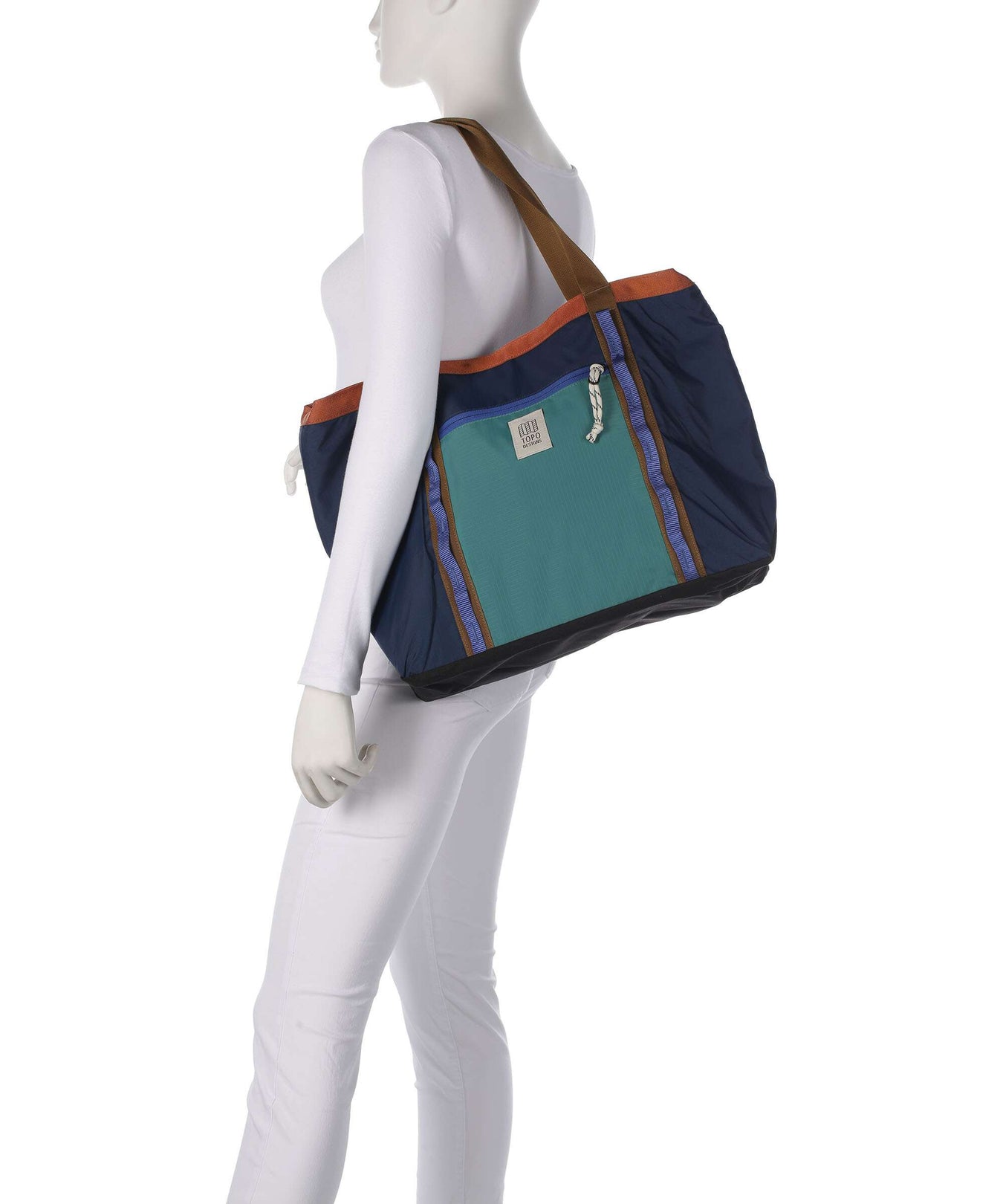 Topo Designs Mountain Utility Hobo bag midnight/caribbean