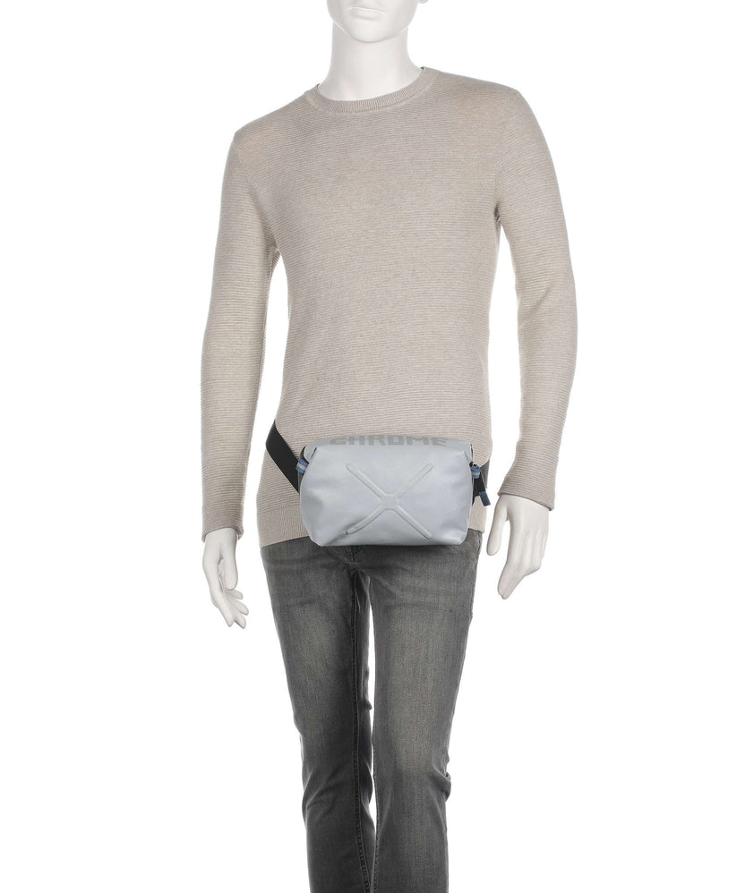 Chrome Helix Handlebar bag fog                                               