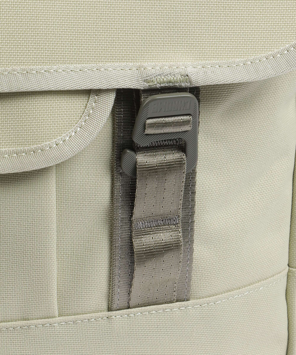 Chrome Midtown 20 Messenger bag sandstone