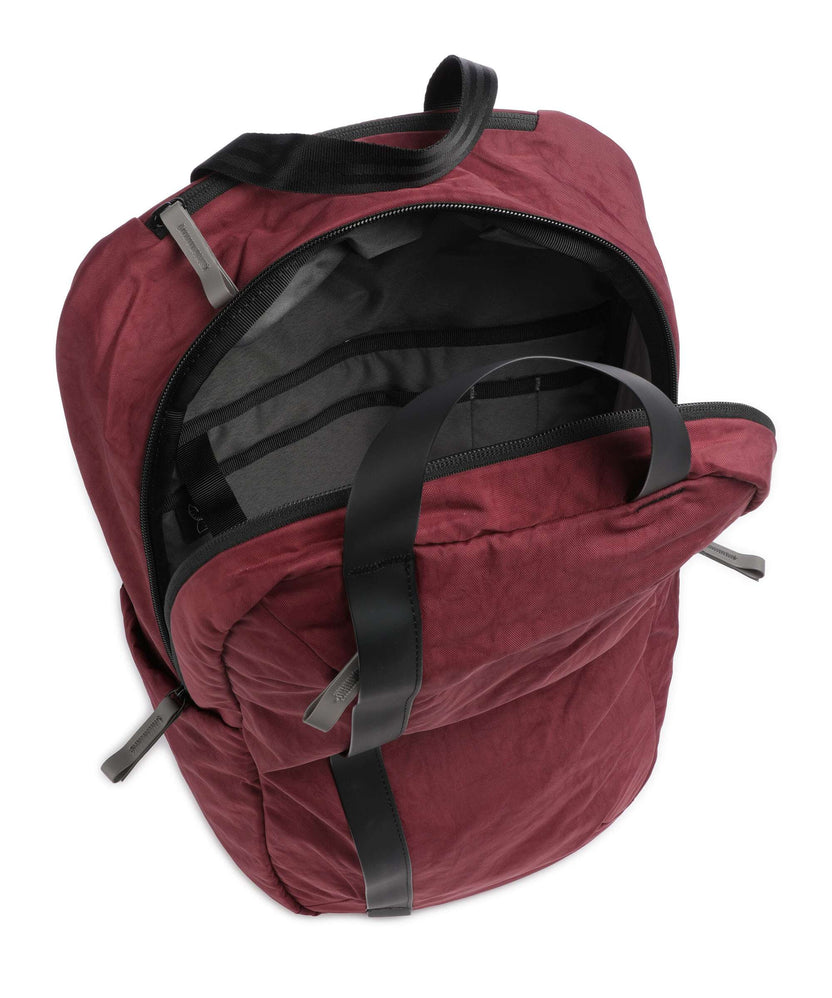 Chrome District Collection Highline 20L Backpack royale