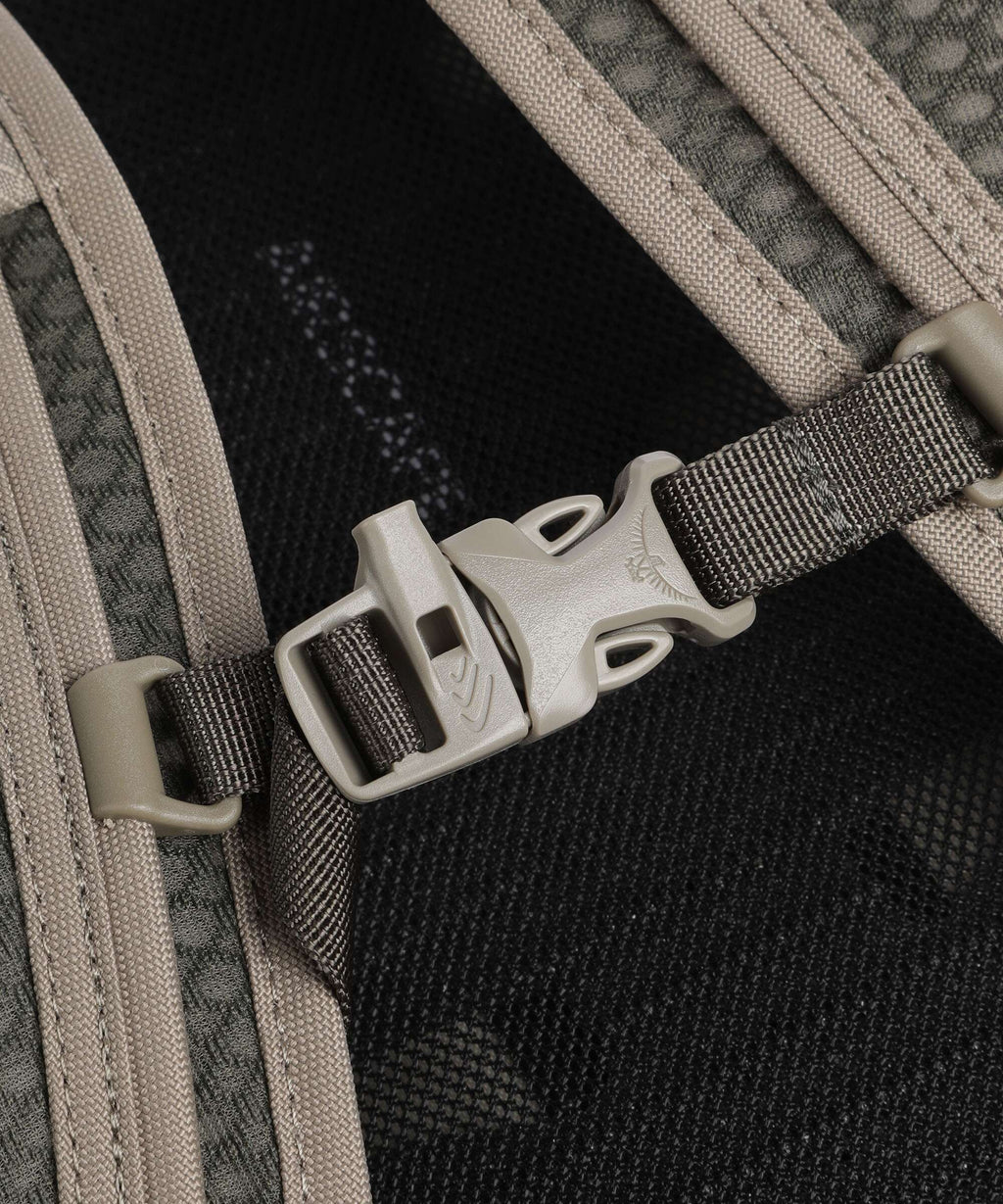 Osprey Daylite Backpack concrete tan