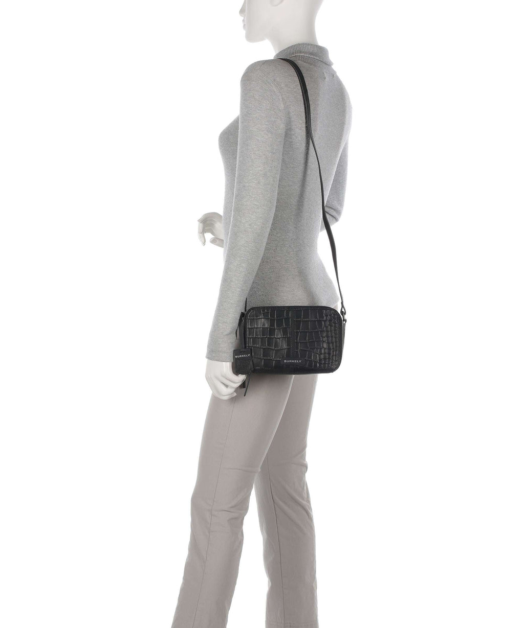 Burkely Cool Colbie Crossbody bag bear black