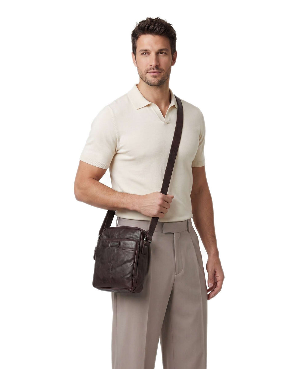 Spikes & Sparrow Bronco Vermont Crossbody bag dark brown