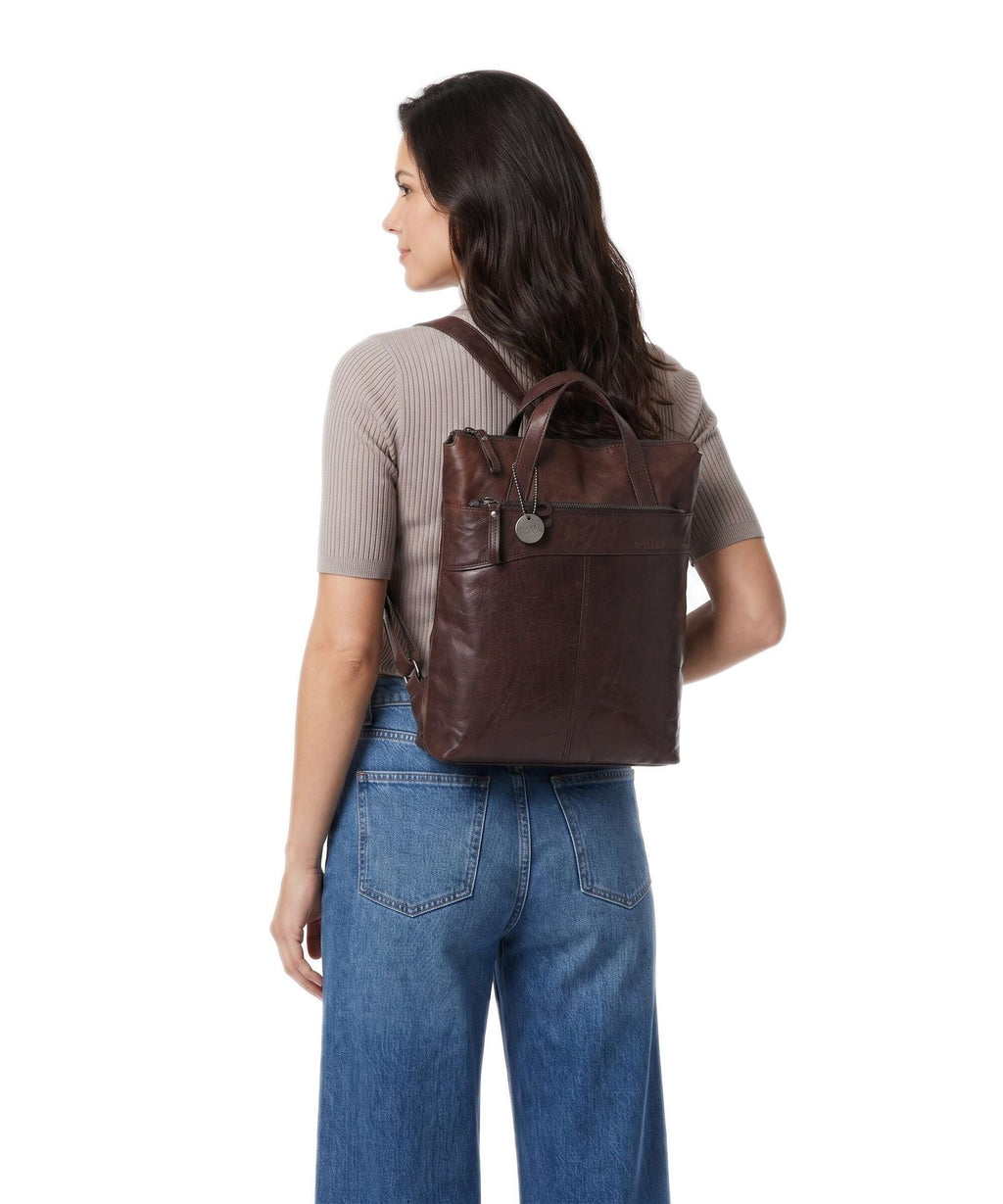Spikes & Sparrow Bronco Claudia Backpack dark brown