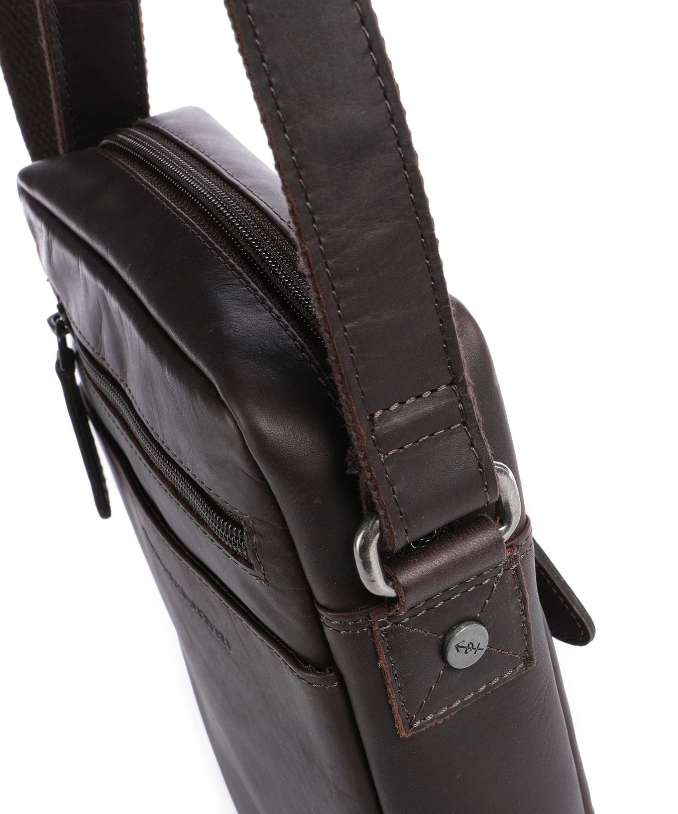 The Chesterfield Brand Wax Pull Up Cow Laveno Crossbody bag brown