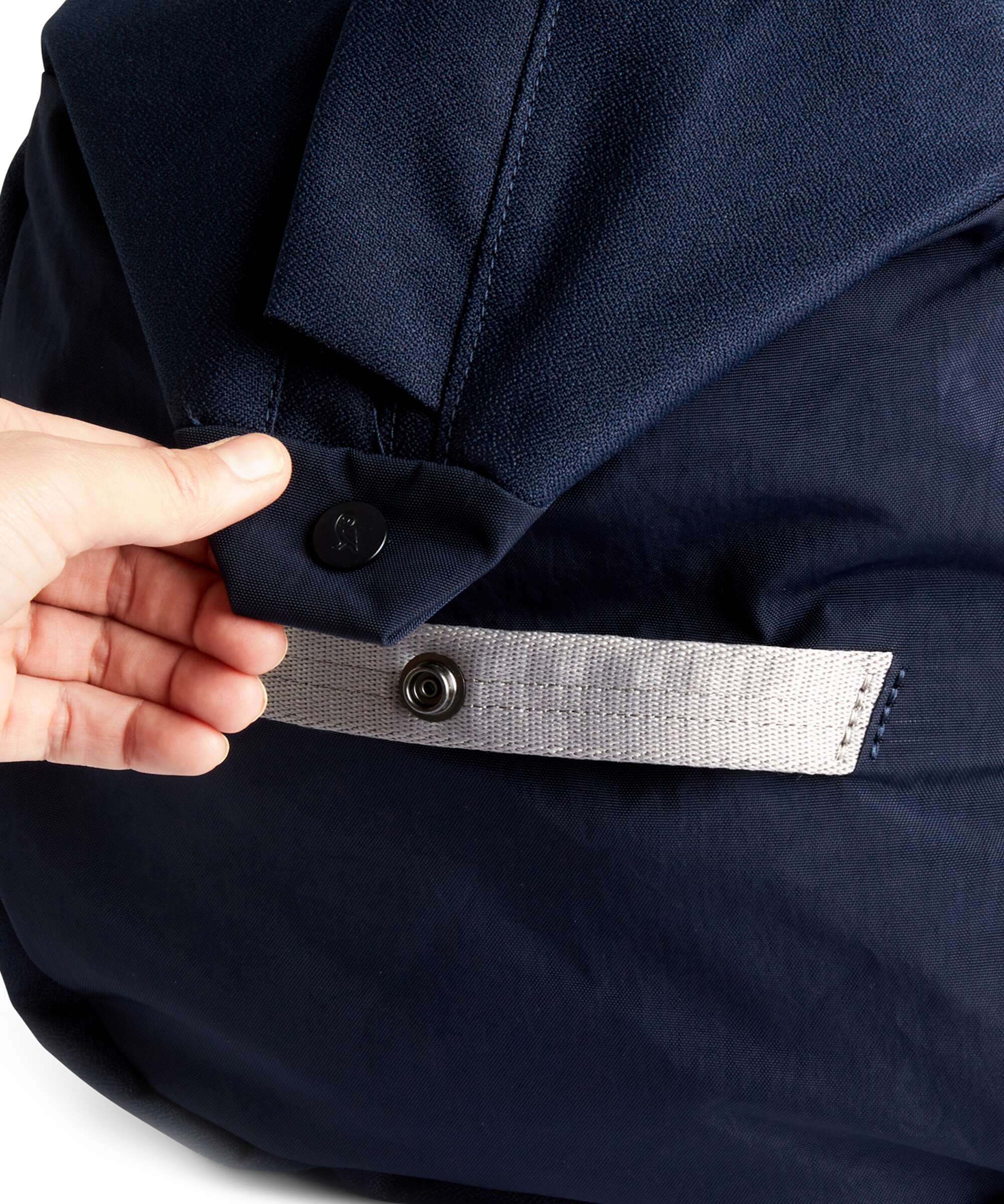 Bellroy Classic 45L Weekend bag navy