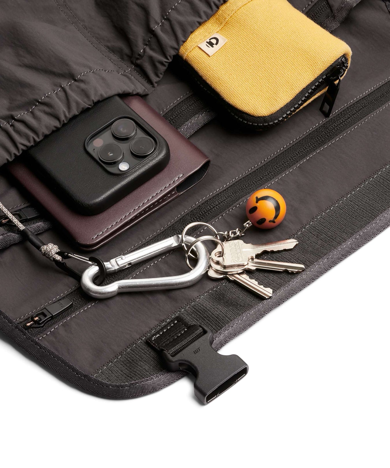 Bellroy Cinch 12L Messenger bag charcoal