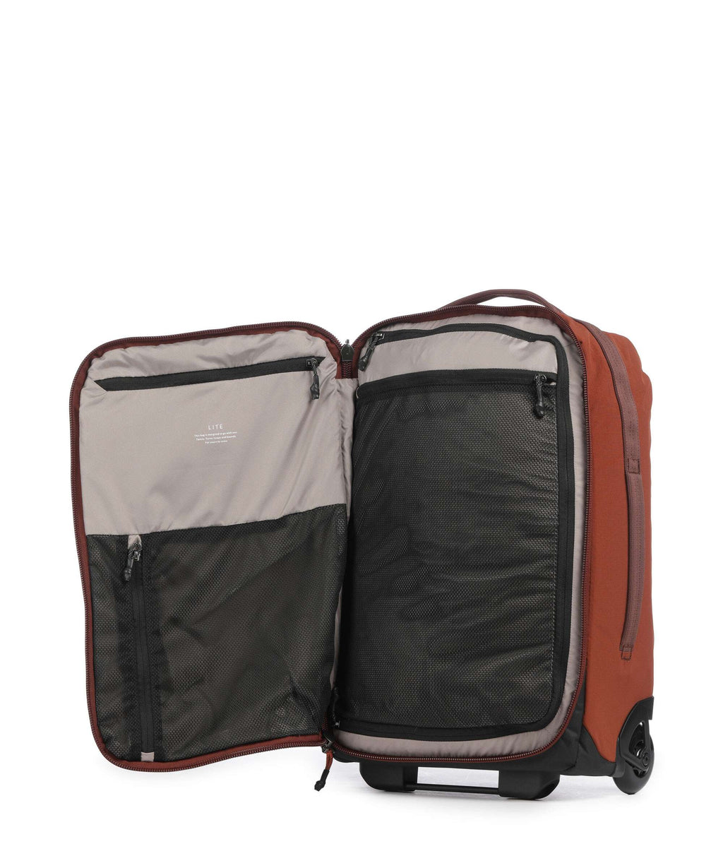 Bellroy Lite Travel bag with wheels clay