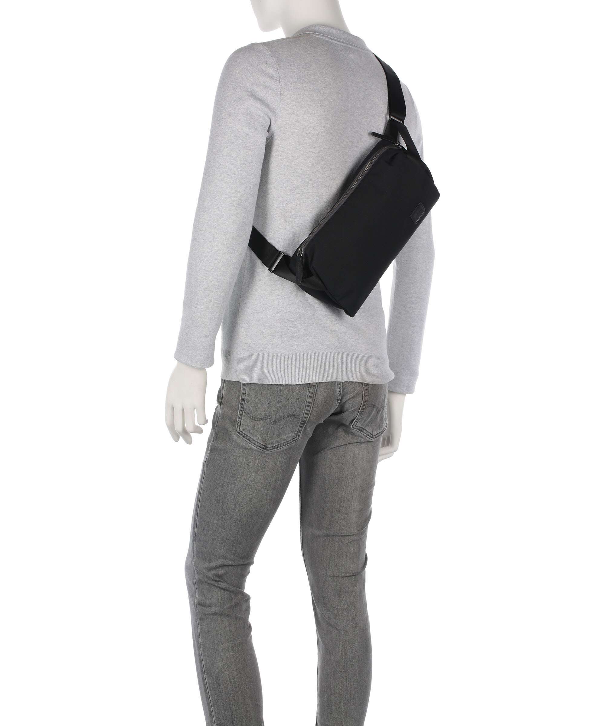 Bellroy Classic 7 Sling bag black
