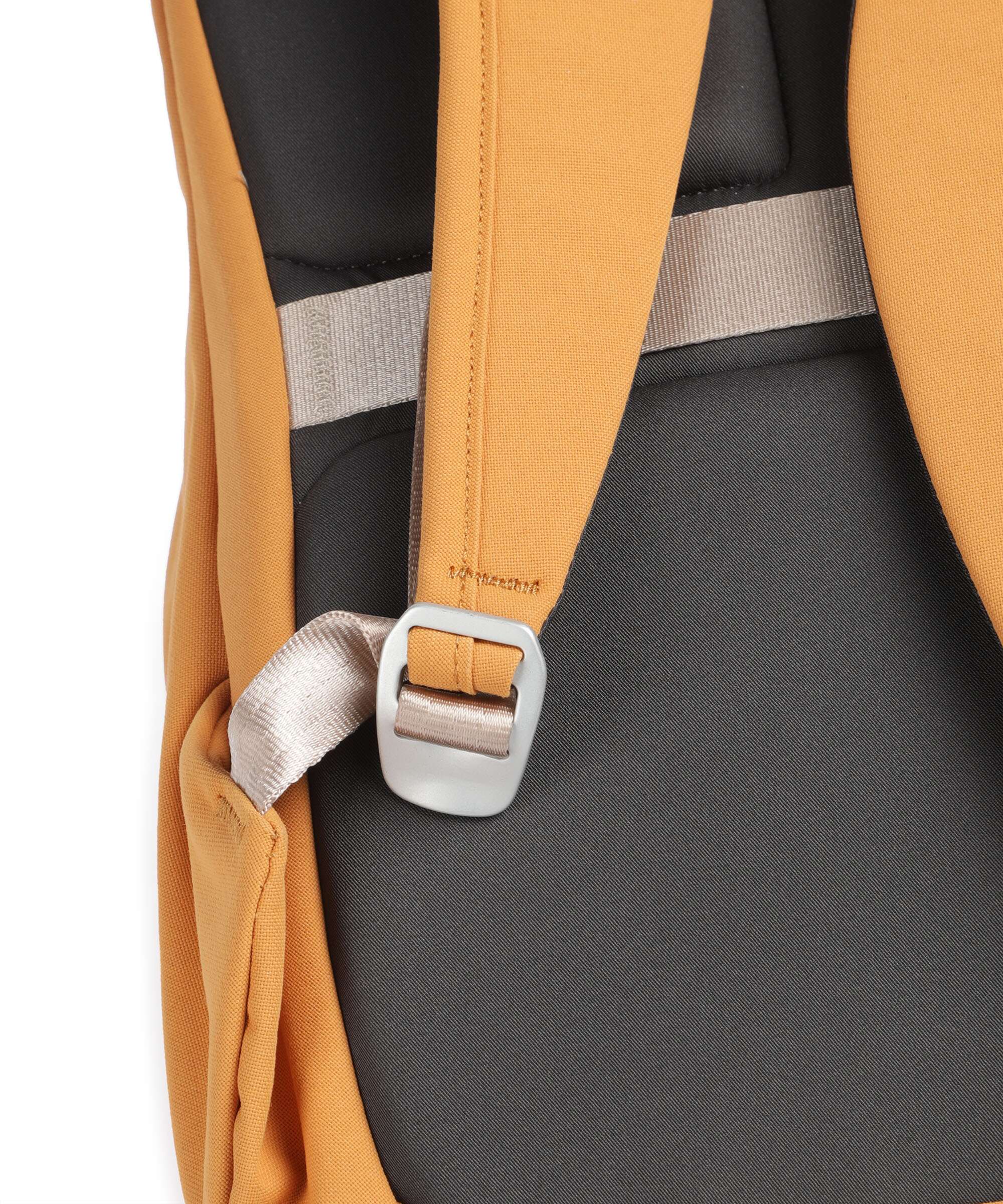 Bellroy Classic 20 Backpack butterscotch
