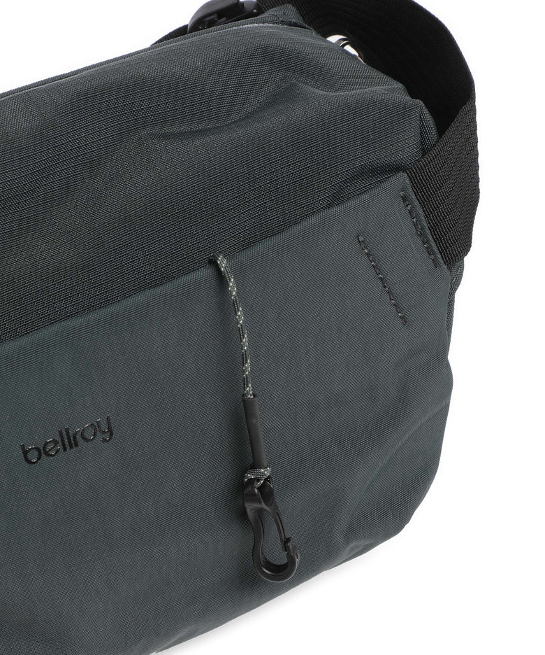Bellroy Venture 6L Sling bag deep ocean